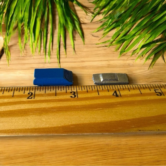 VINTAGE Metal Toy Cars – Miniature Blue Van & Silver Sedan – Monopoly Style - Picture 6 of 9